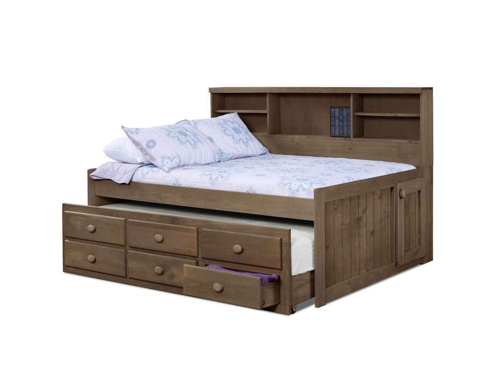 699 Chestnut Full Day Bed/ 6933 Trundle